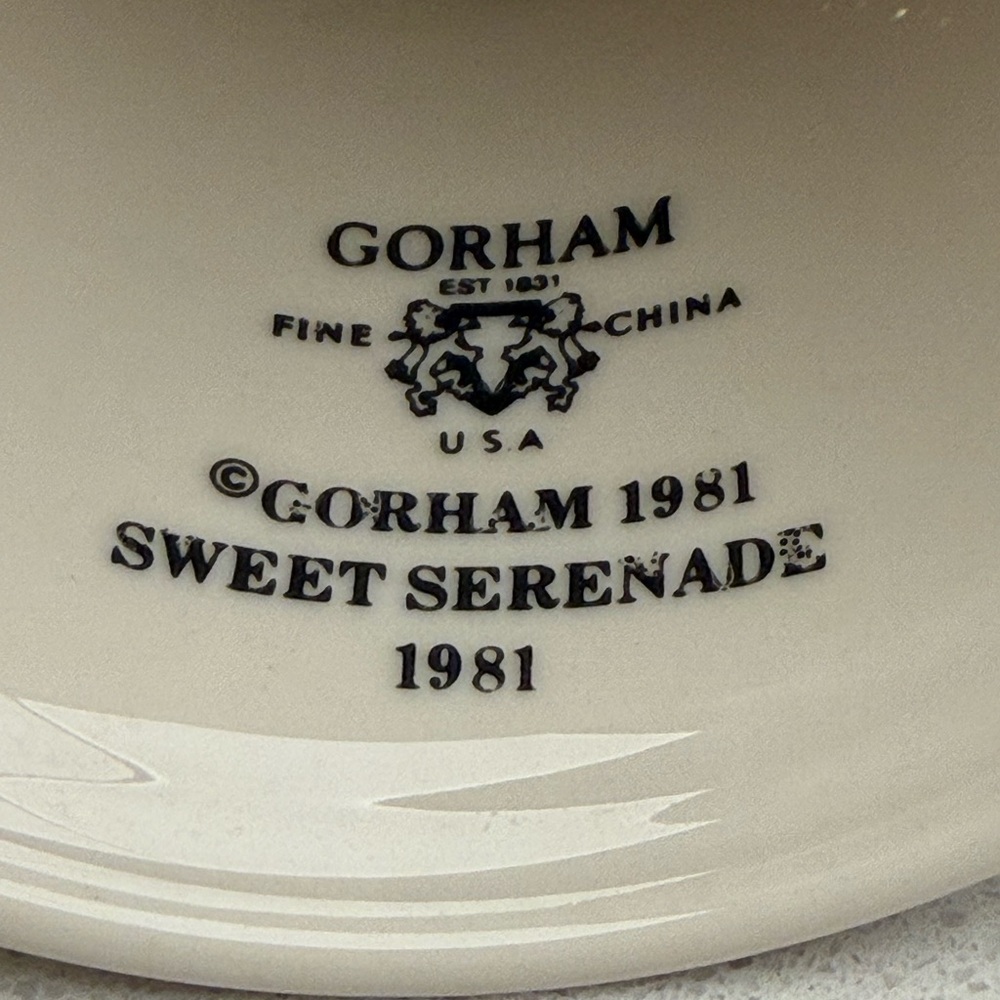 Vintage Norman Rockwell Bell Gorham Sweet Serenade 1981 Fine China - Picture 7 of 14